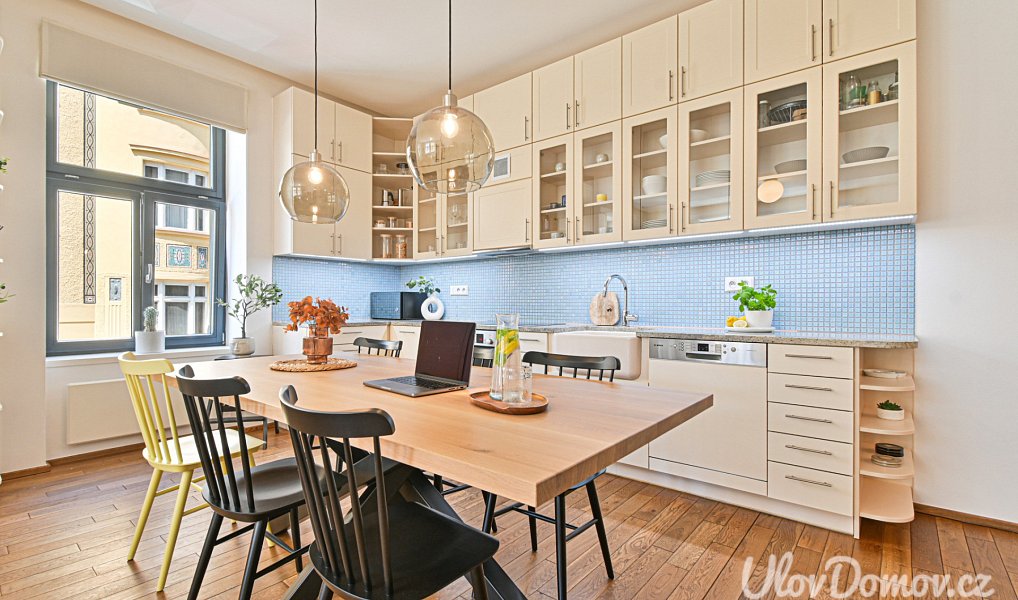 Prodej bytu 3+kk 96 m², Praha – náhled fotky 3