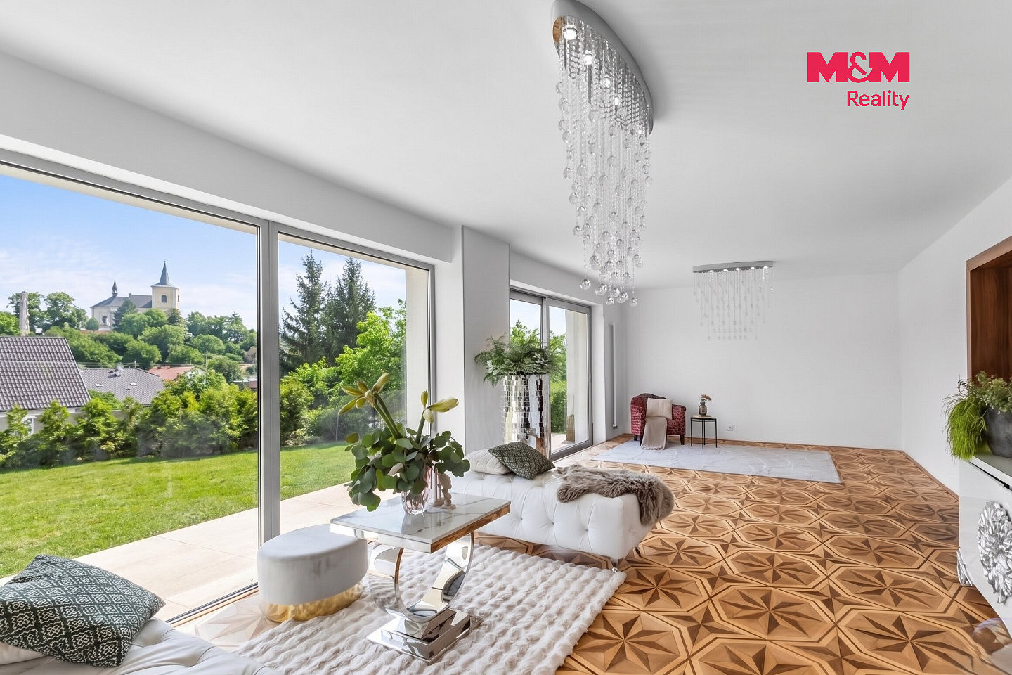 Prodej domu 180 m² s pozemkem 736 m² – fotografie 2