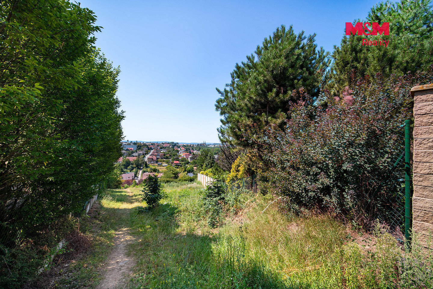 Prodej stavebního pozemku 1 307 m² – fotografie 4