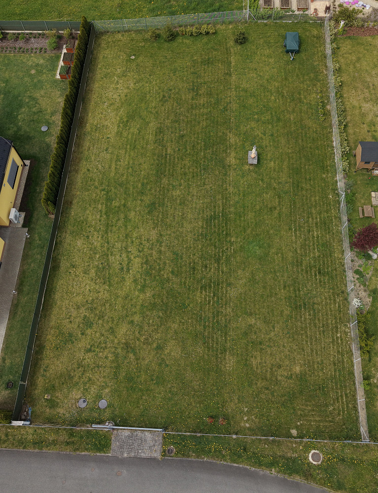 Prodej stavebního pozemku 950 m² – fotografie 5