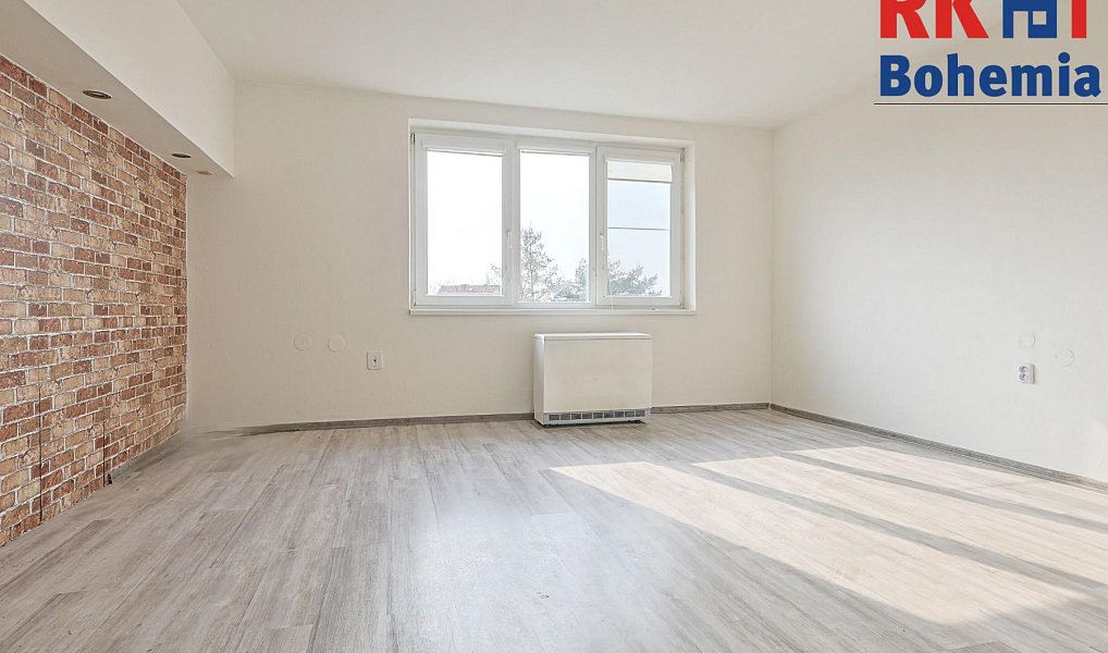 Prodej bytu 3+1 79 m², Pátek – náhled fotky 3