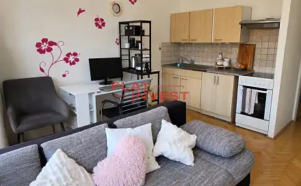 Pronájem bytu 2+kk 45 m²