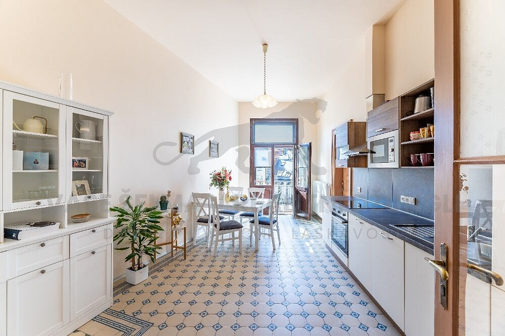 Pronájem bytu 3+1 108 m²