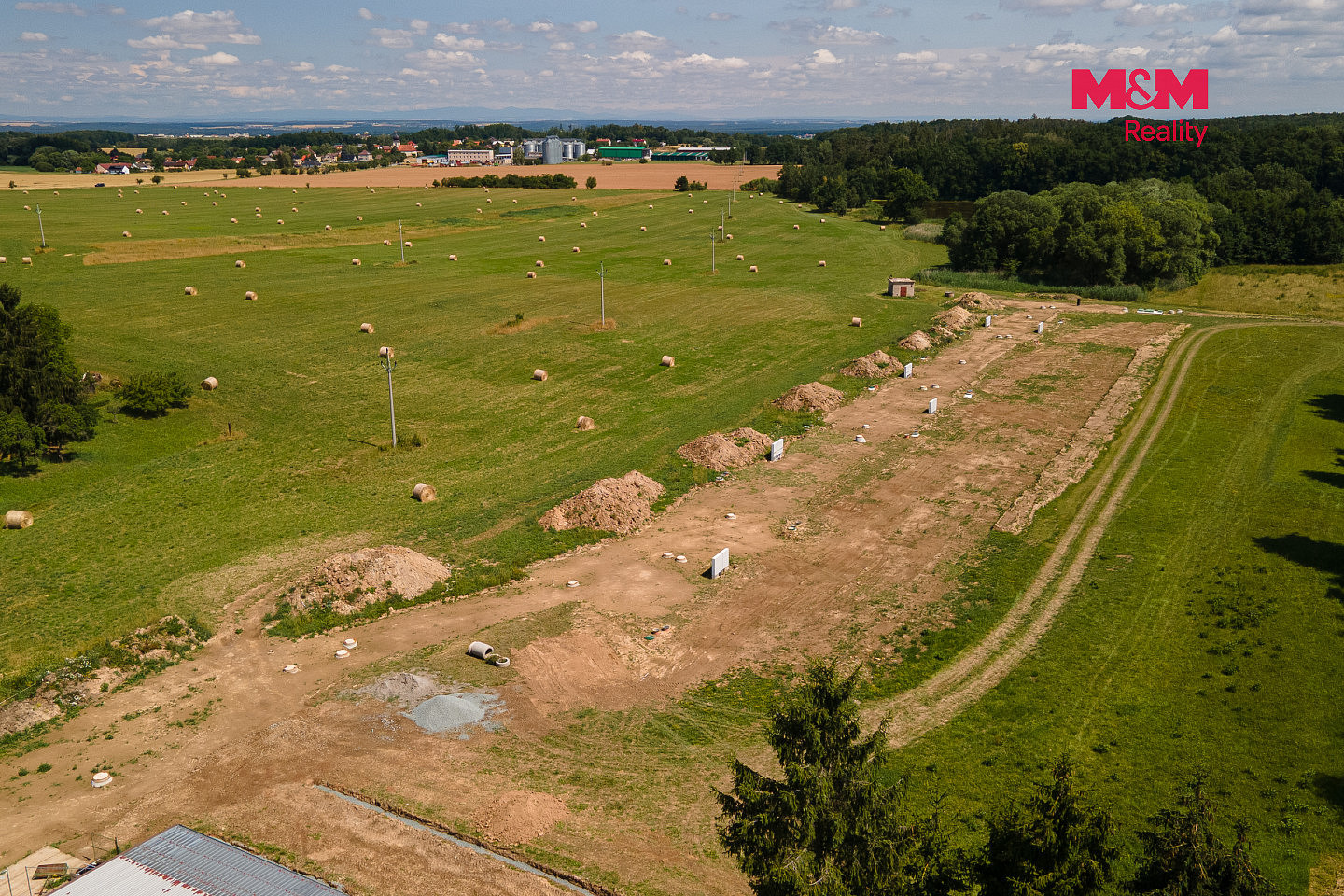 Prodej stavebního pozemku 1 276 m² — photo 2