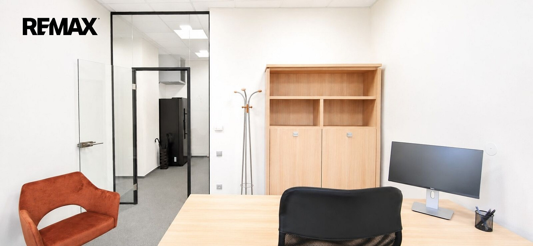 Pronájem kanceláře 63 m² – fotografie 5