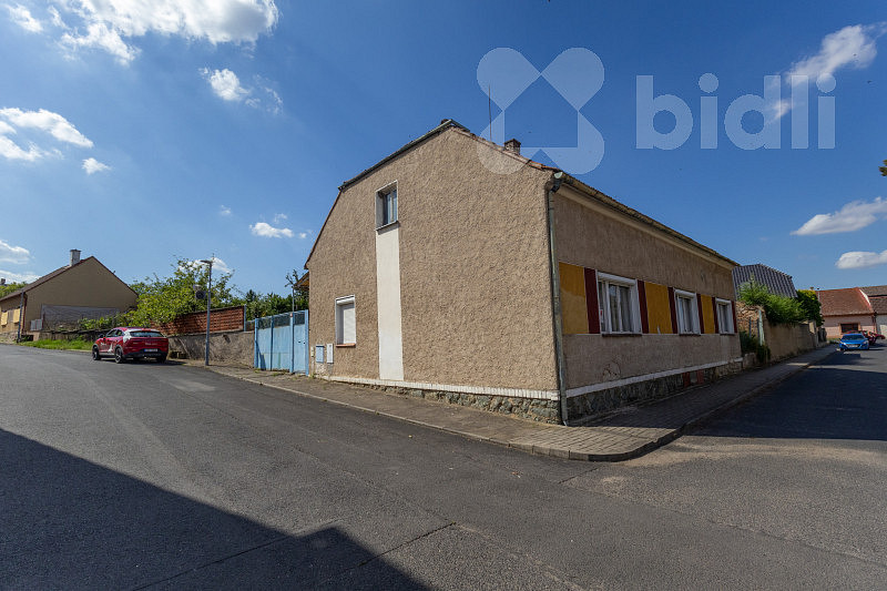 Prodej domu 125 m² s pozemkem 464 m² – fotografie 2