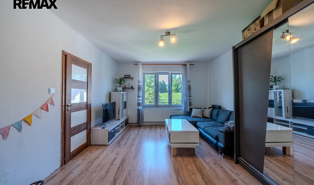 Prodej domu 260 m² s pozemkem 740 m², Tanvald – náhled fotky 24