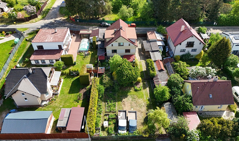 Prodej domu 182 m² s pozemkem 957 m², Kamenice – náhled fotky 19