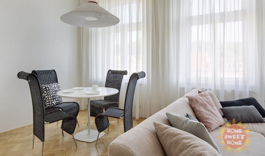 Pronájem bytu 3+kk 100 m², Praha – náhled fotky 3