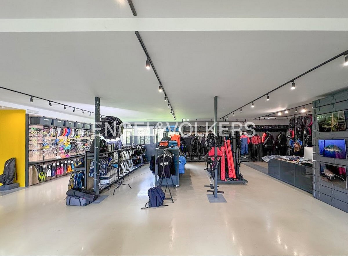 Pronájem obchodních prostor 266 m² – fotografie 4
