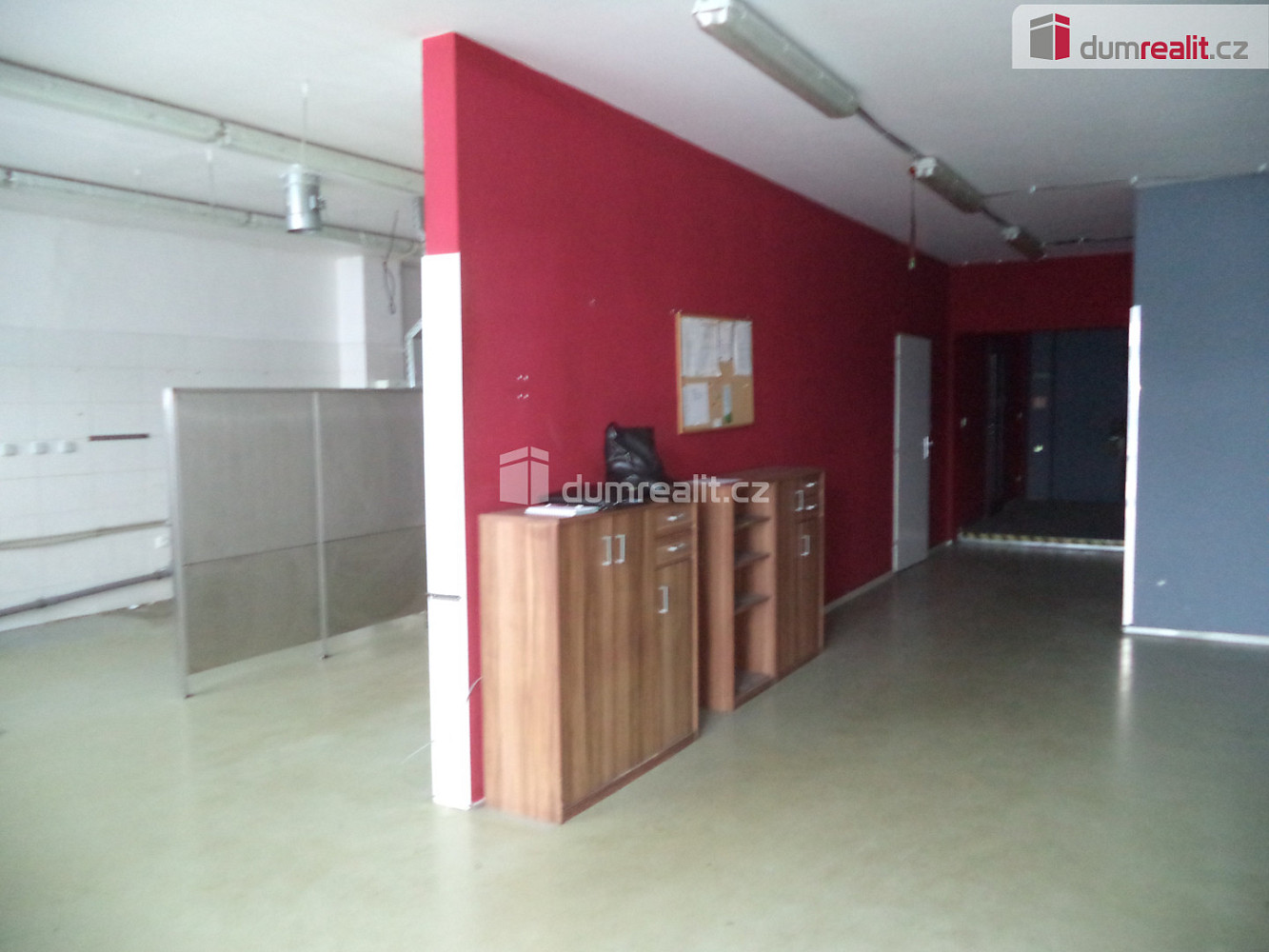 Pronájem obchodních prostor 175 m²