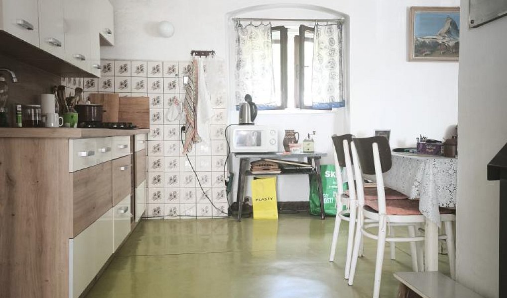 Prodej chalupy 52 m² s pozemkem 1 714 m², Třebenice – náhled fotky 16