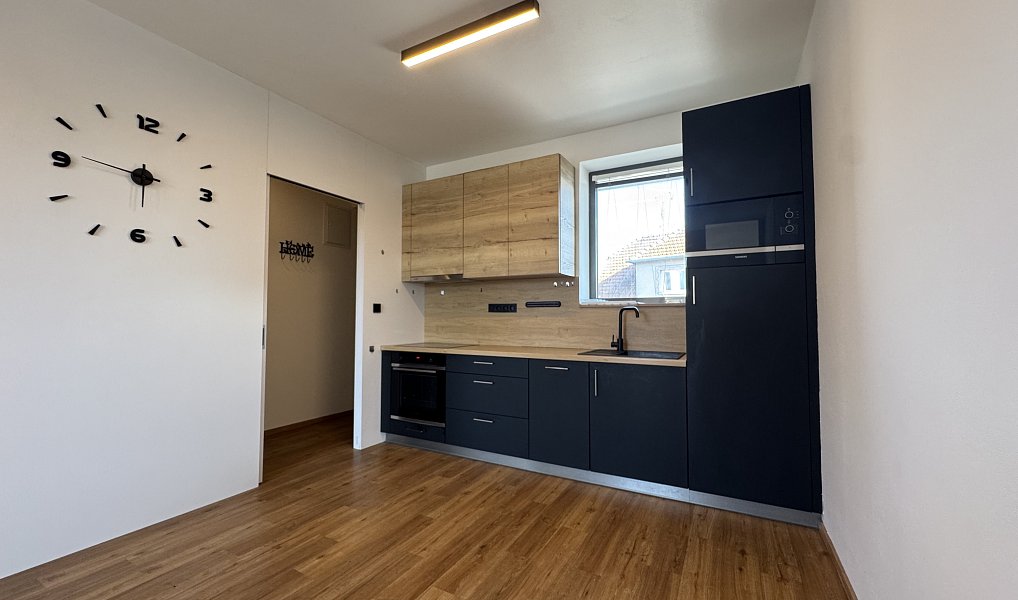 Prodej bytu 2+kk 34 m², Znojmo – náhled fotky 6