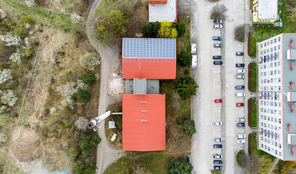 Prodej výrobních prostor 1 081 m², Třemošnice – náhled fotky 3