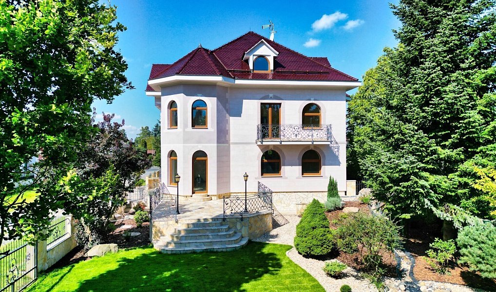Prodej domu 578 m² s pozemkem 886 m², Praha – náhled fotky 4