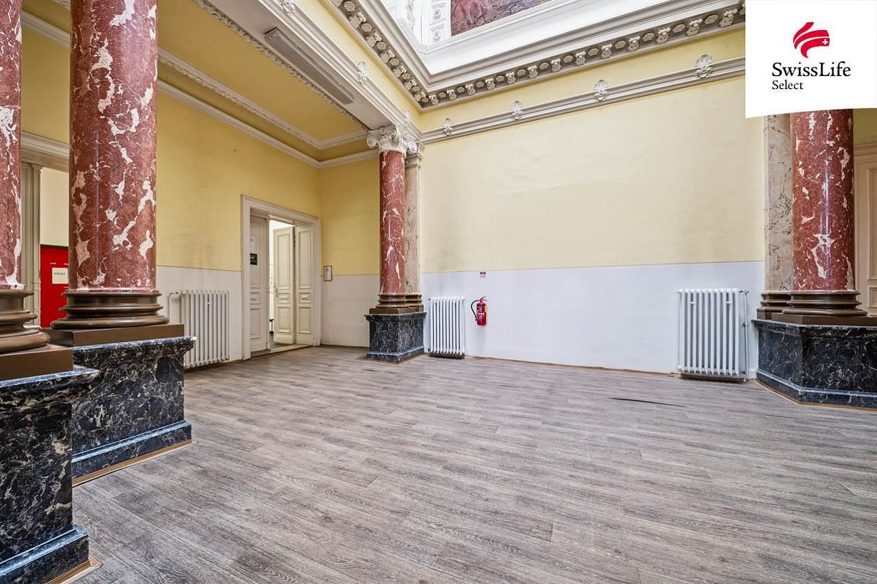 Prodej obchodních prostor 1 159 m² – další
