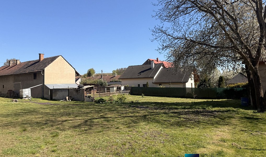 Prodej domu 115 m² s pozemkem 1 556 m², Jeviněves – náhled fotky 16