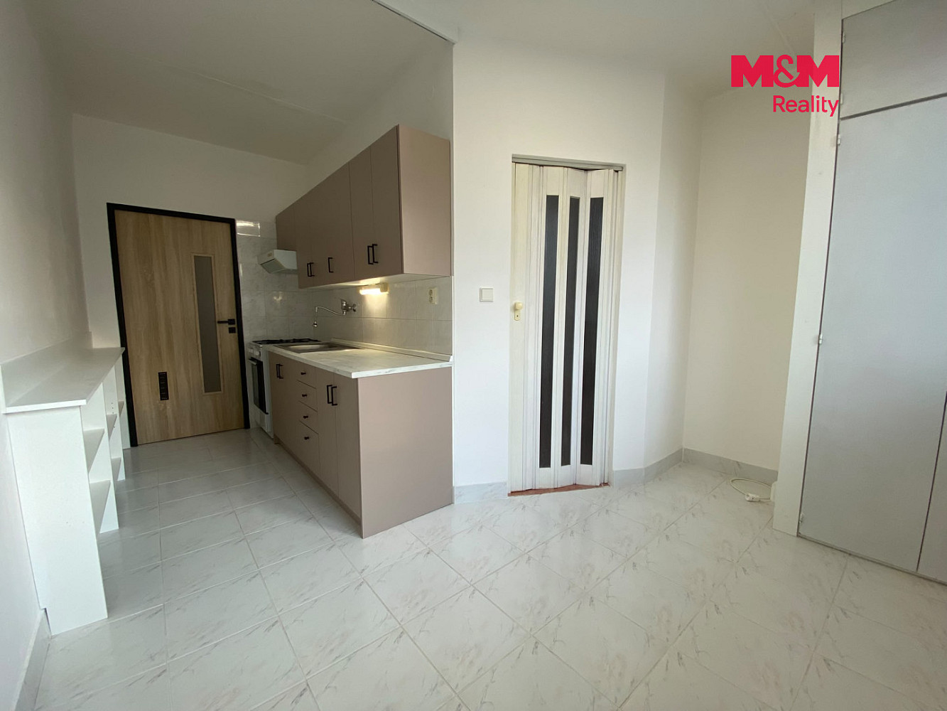 Pronájem bytu 2+1 54 m² – fotografie 4