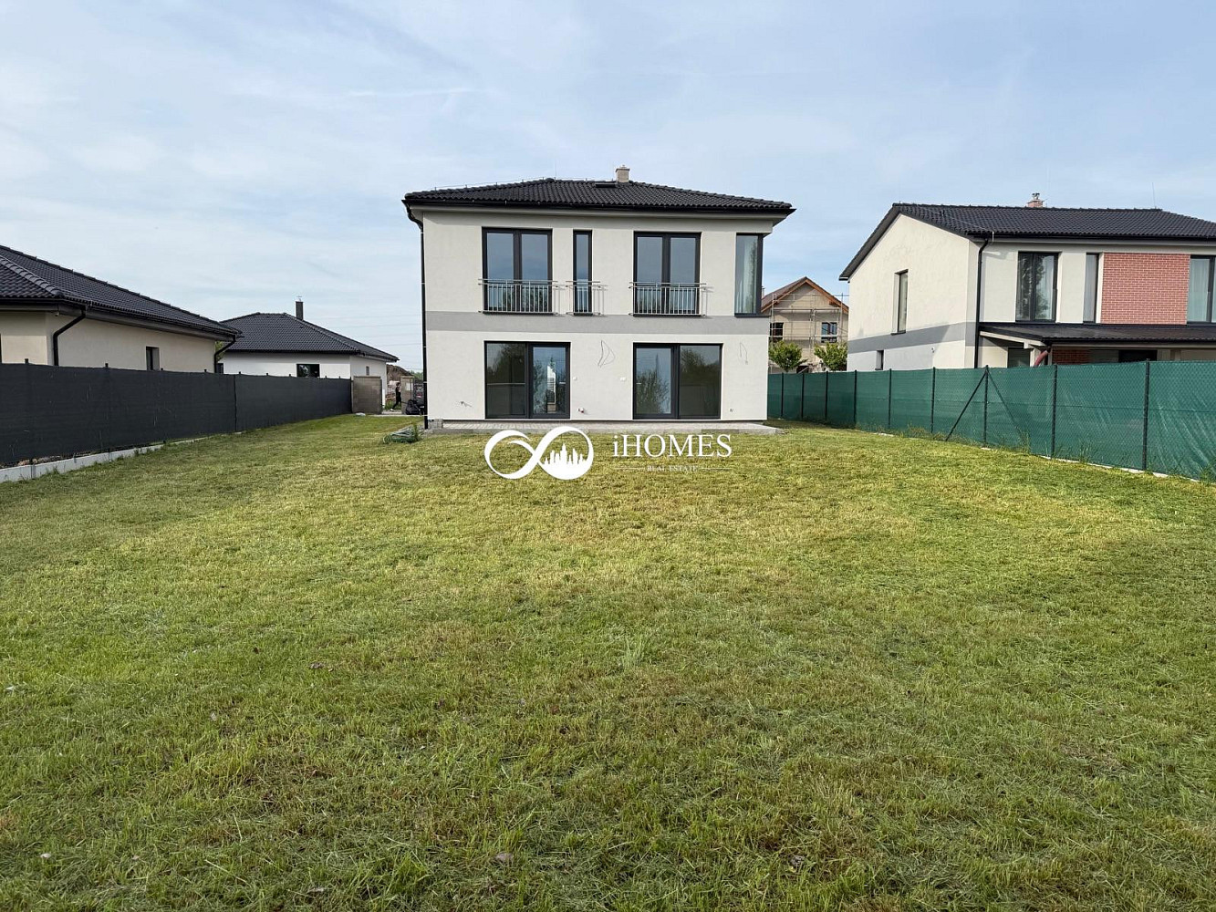 Prodej domu 141 m² s pozemkem 769 m²