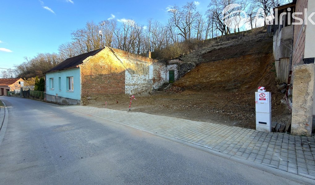 Prodej stavebního pozemku 423 m², Miroslav – náhled fotky 14