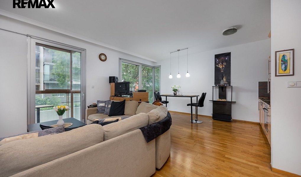 Prodej bytu 3+kk 83 m², Praha – náhled fotky 2