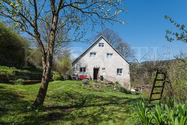 Prodej domu 120 m² s pozemkem 460 m² – pohled 2