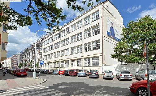 Pronájem kanceláře 417 m², náměstí Dr. Václava Holého, Praha 8 - Libeň