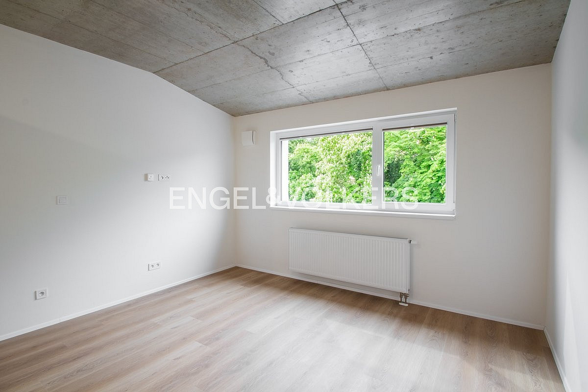 Pronájem bytu 1+kk 37 m²