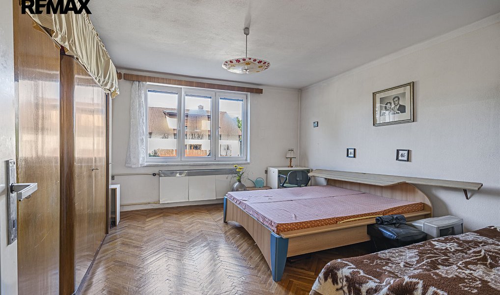 Prodej domu 226 m² s pozemkem 113 m², Člunek – náhled fotky 9