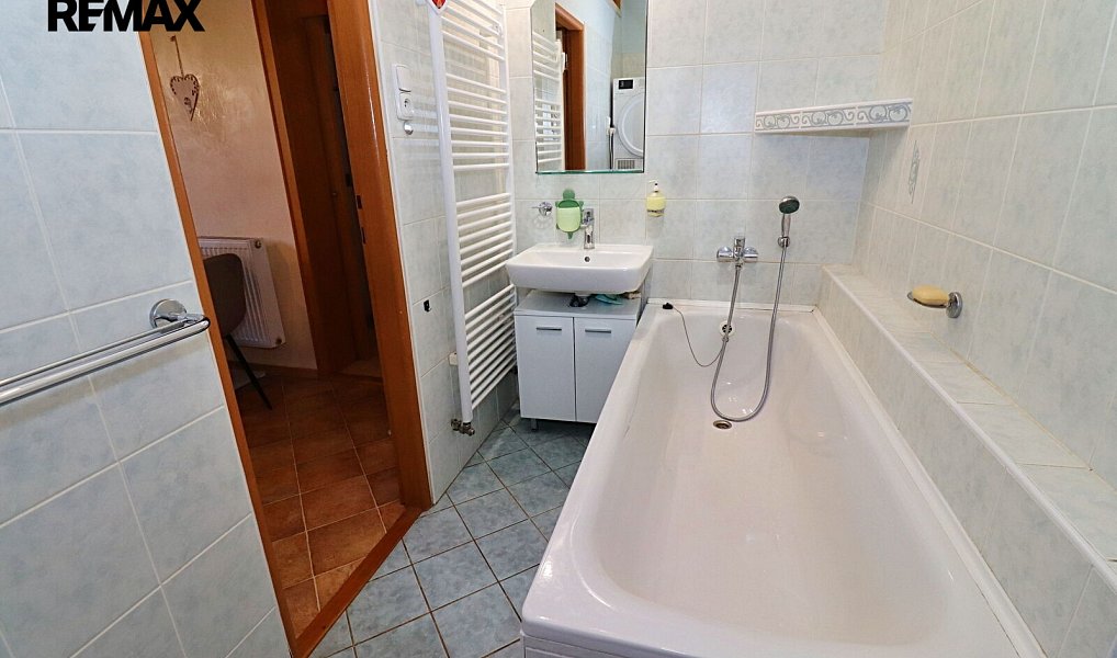 Prodej domu 159 m² s pozemkem 180 m², Chrudim – náhled fotky 11