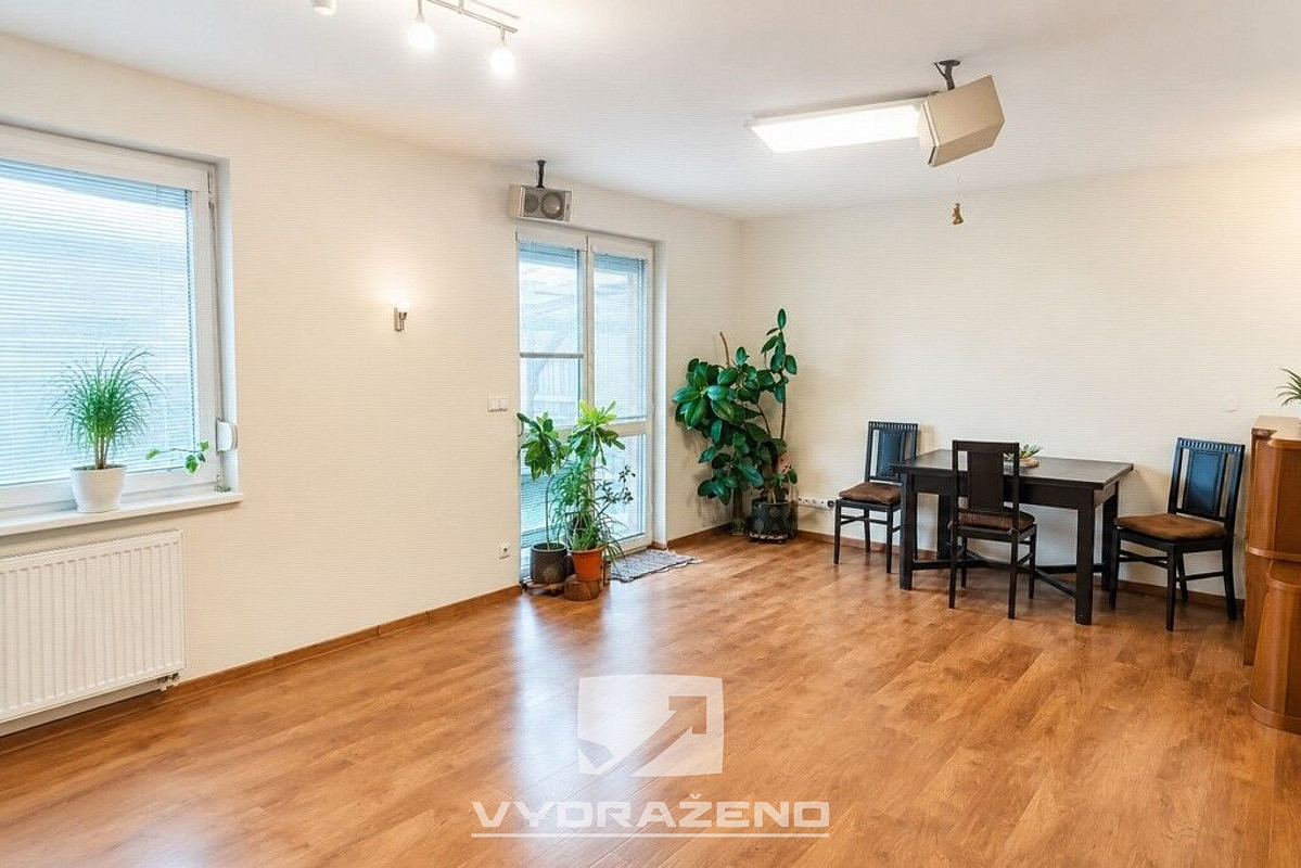 Prodej domu 160 m² s pozemkem 261 m² — photo 5