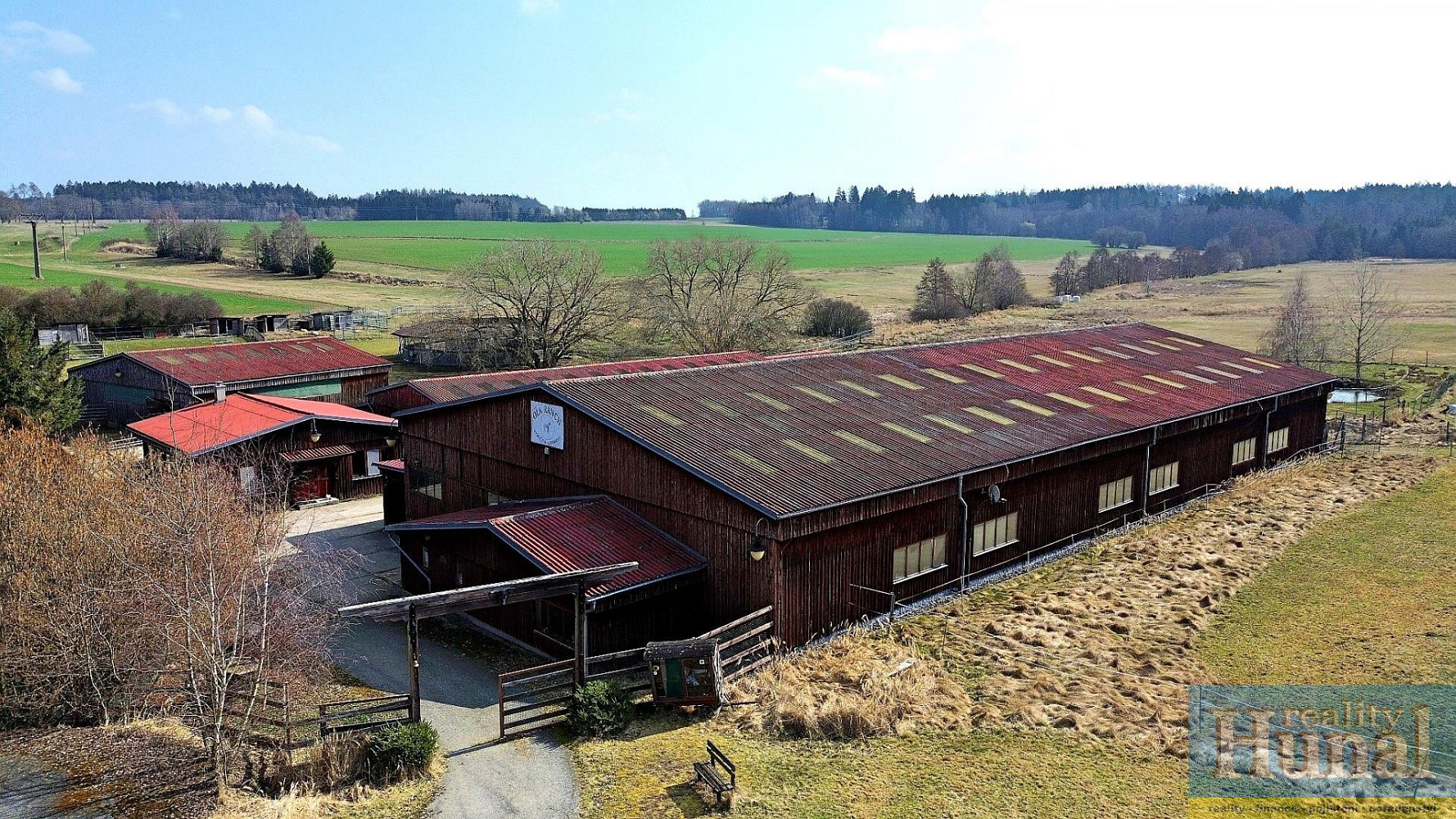 Prodej výrobních prostor 2 149 m² – fotografie 2