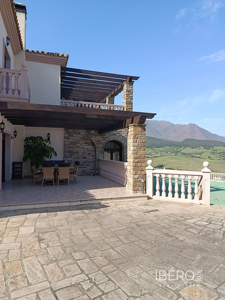 Prodej domu 240 m² s pozemkem 25 000 m² — photo 4