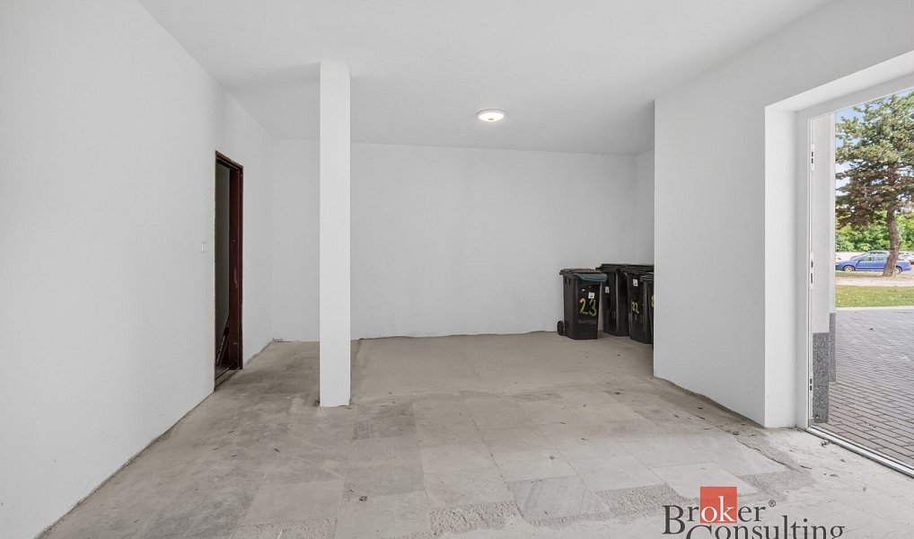 Prodej obchodních prostor 488 m², Mlékojedy – náhled fotky 8