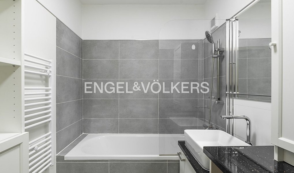 Pronájem bytu 3+kk 88 m², Praha – náhled fotky 7