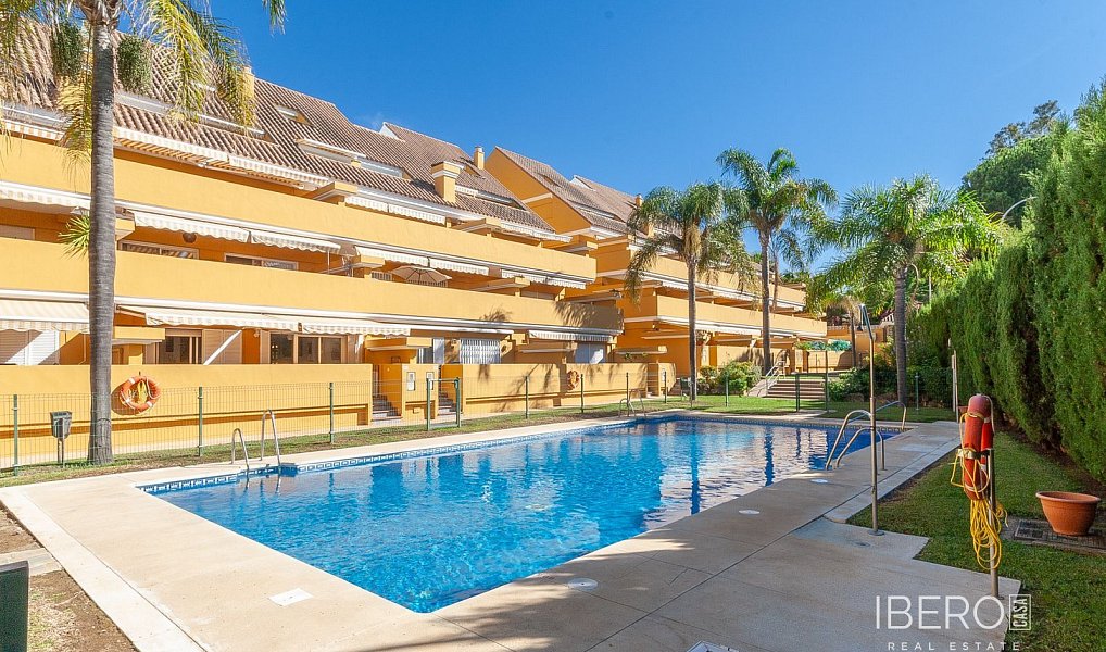 Prodej bytu 3+kk, 87 m², Elviria