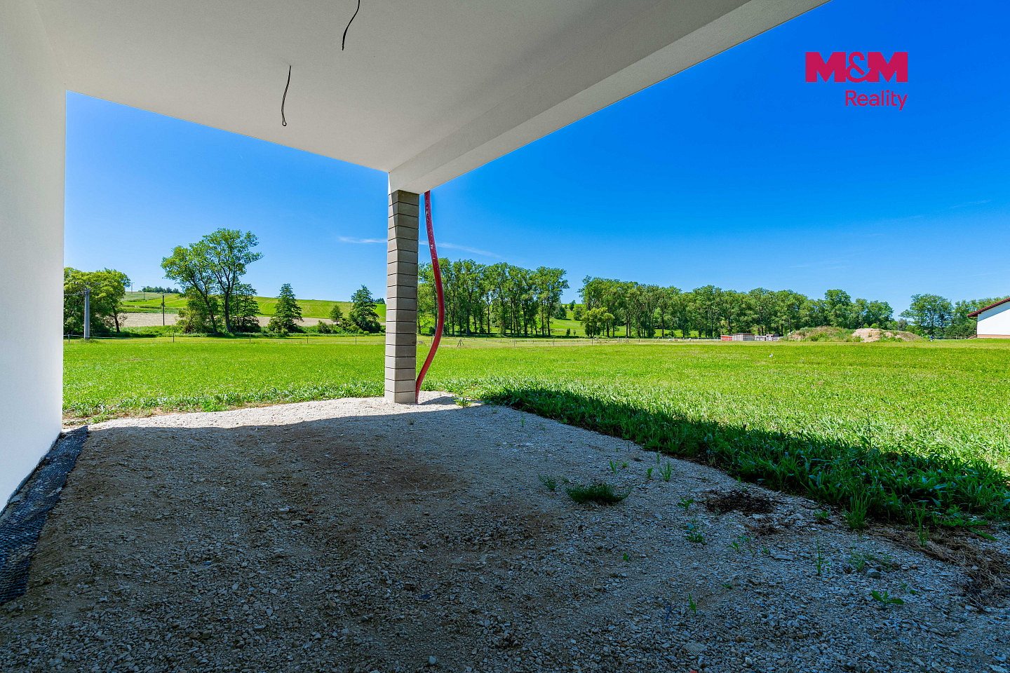 Prodej domu 120 m² s pozemkem 933 m² — photo 2