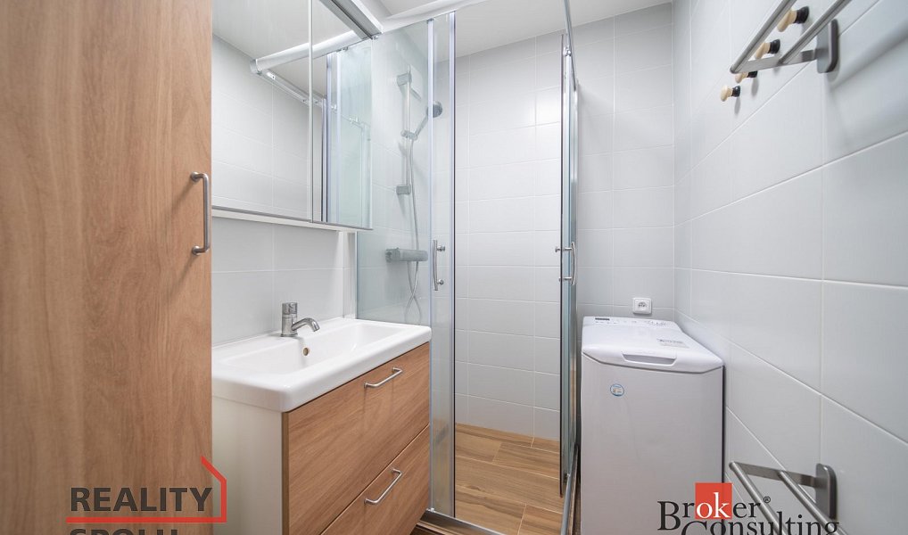 Prodej bytu 2+kk 45 m², Praha – náhled fotky 6