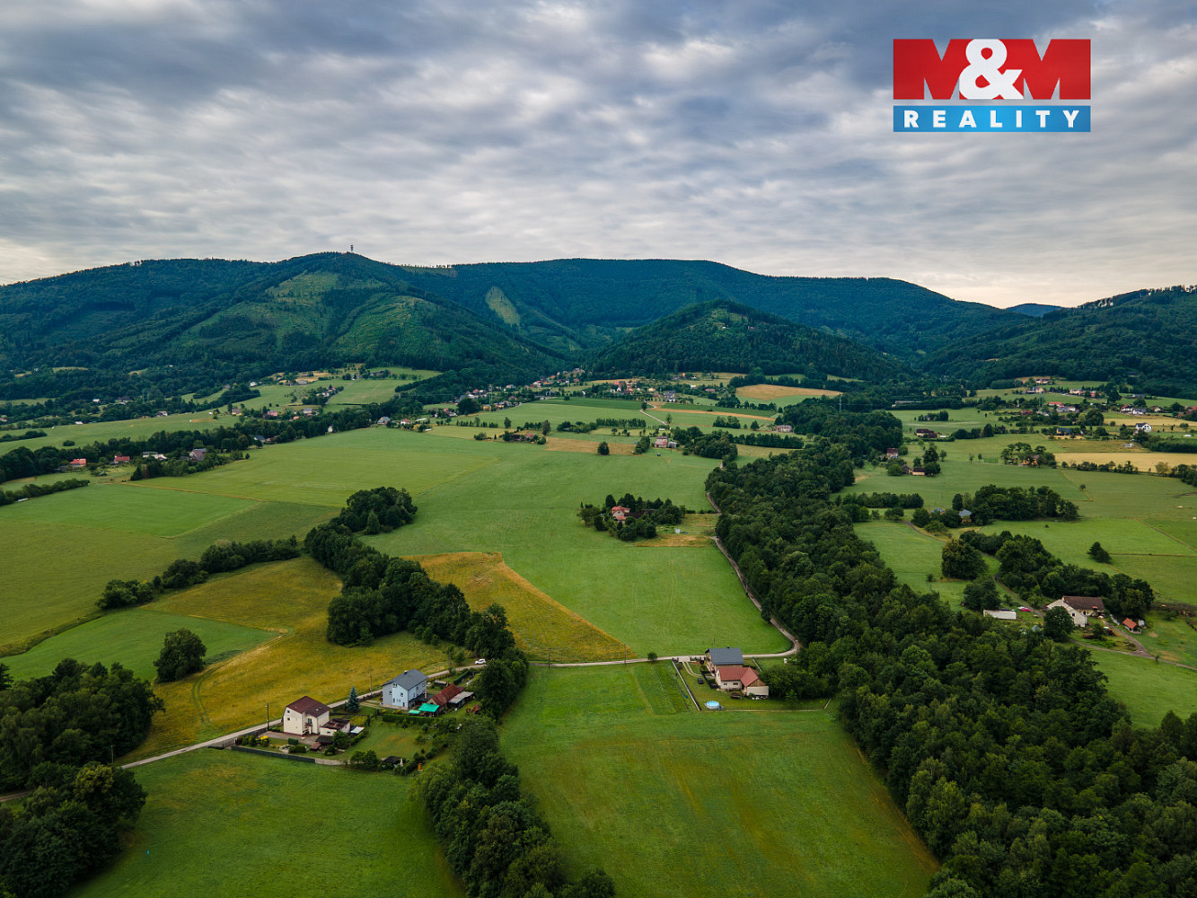 Prodej pole 21 144 m² – další