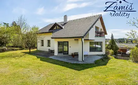 Prodej domu 278 m² s pozemkem 1 322 m², Na Mělách, Nespeky - Městečko, okres Benešov