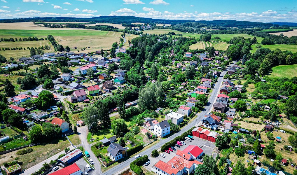 Prodej domu 270 m² s pozemkem 919 m², Tachov – náhled fotky 45