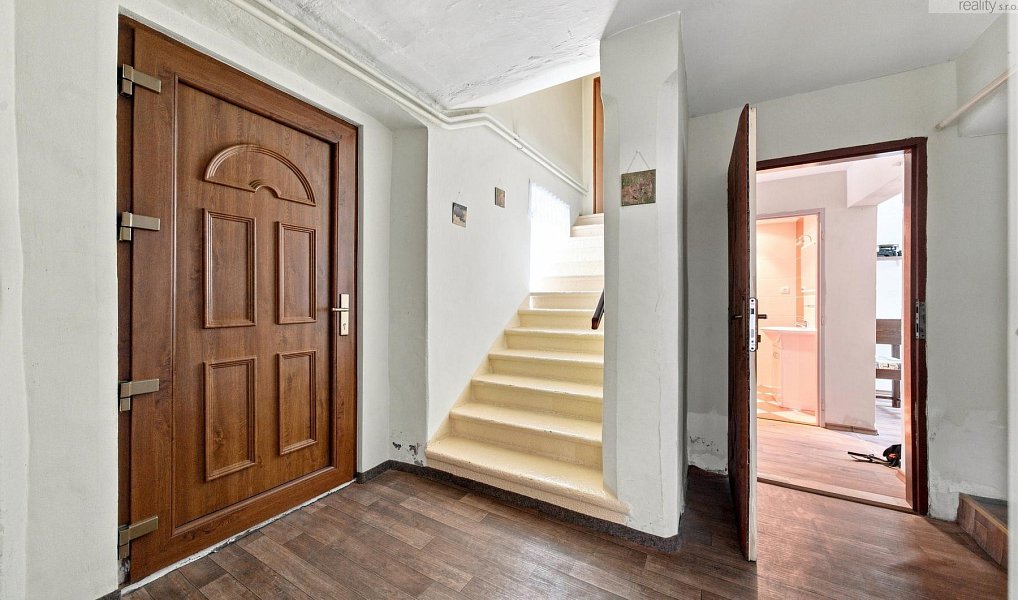 Prodej domu 194 m² s pozemkem 221 m², Jeníkov – náhled fotky 29