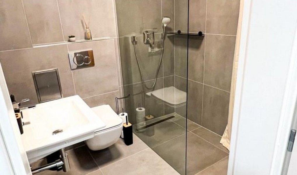 Pronájem bytu 2+kk 74 m², Praha – náhled fotky 5