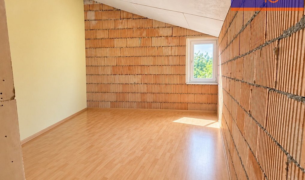 Prodej bytu 5+kk 150 m², Roztoky – náhled fotky 7