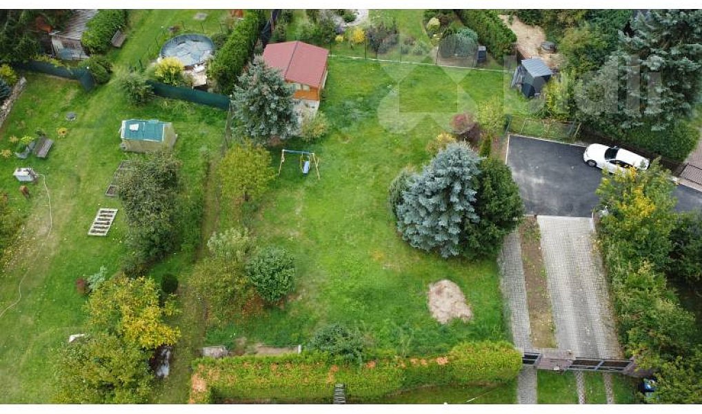 Pronájem stavebního pozemku 650 m², Chrást – náhled fotky 5