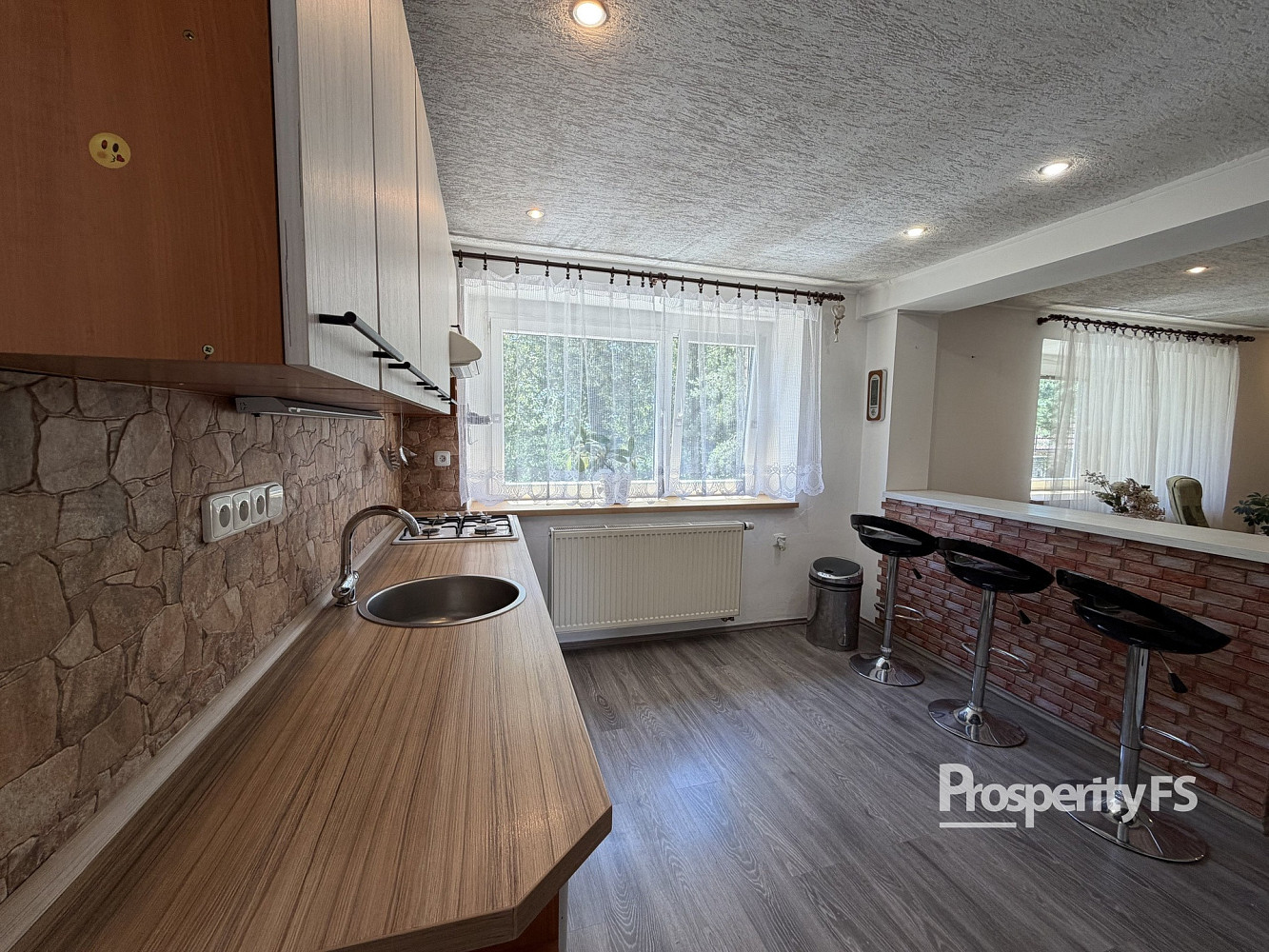 Pronájem domu 109 m² s pozemkem 938 m² — photo 3