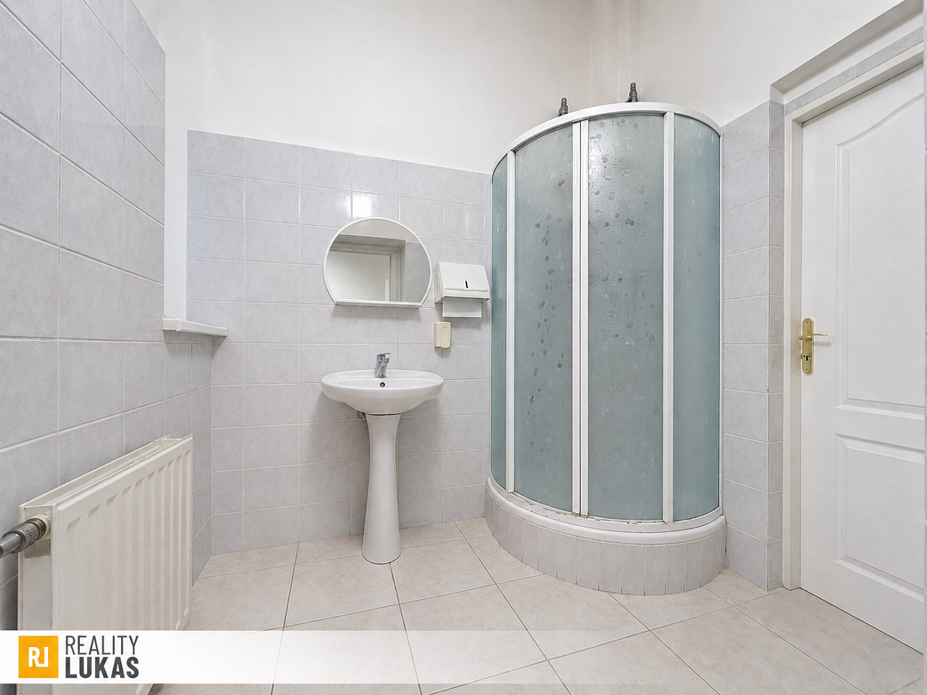 Pronájem kanceláře 127 m² – fotografie 4