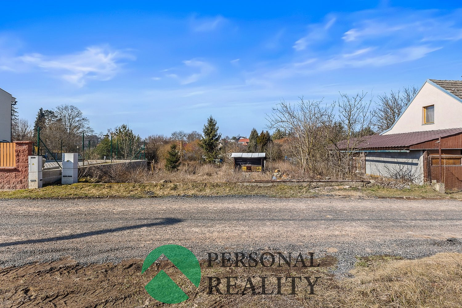 Prodej stavebního pozemku 800 m² – fotografie 2