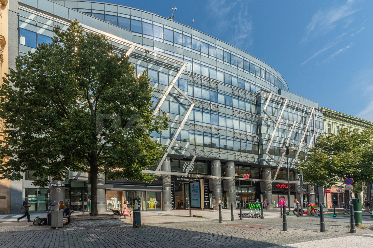 Pronájem kanceláře 132 m²