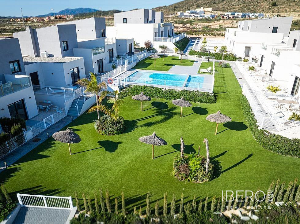 Casa 3+kk – Baños y Mendigo - Vista 4